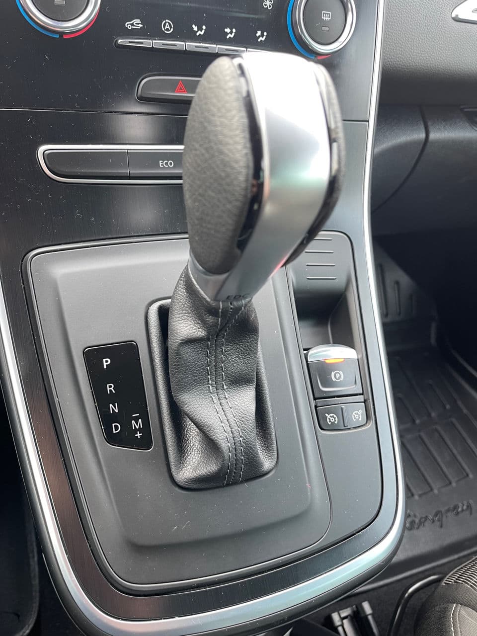 Renault Scenic 2019 — Миниатюра 13