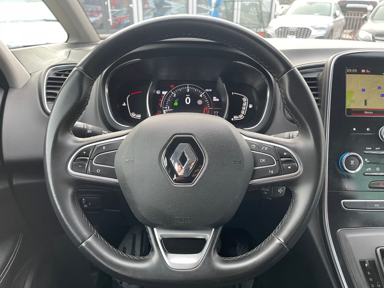 Renault Scenic 2019 — Миниатюра 9