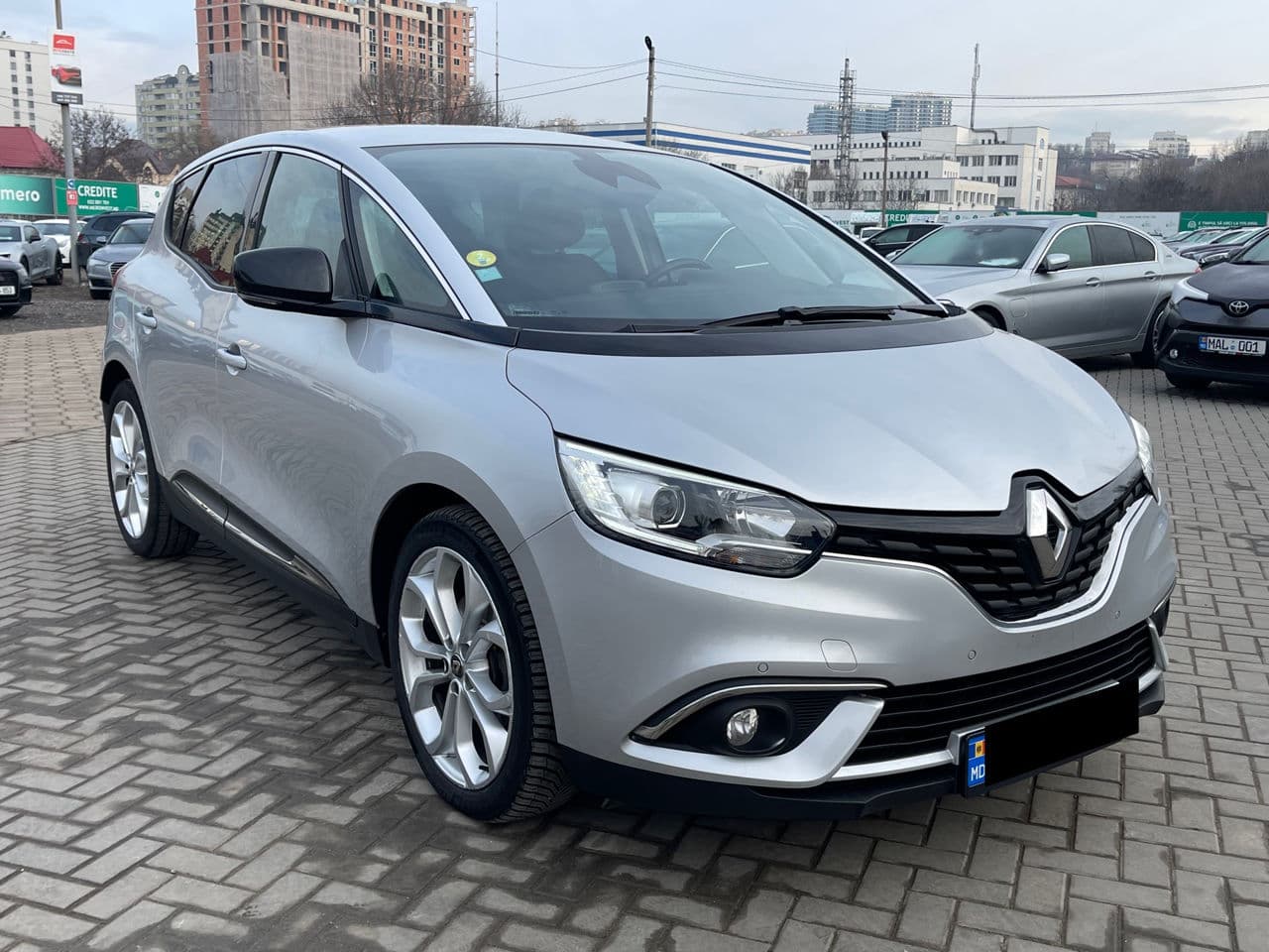 Renault Scenic 2019 — Миниатюра 2