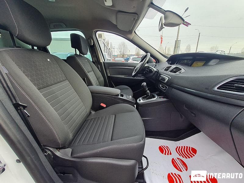 2015 Renault Scenic — Miniatură 10