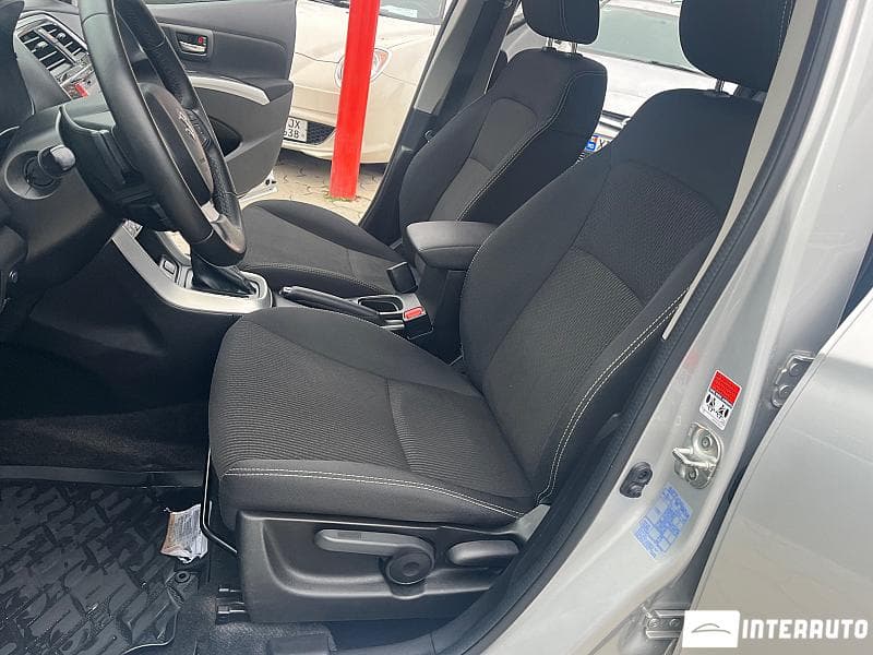 2018 Suzuki SX4 S-Cross — Miniatură 6