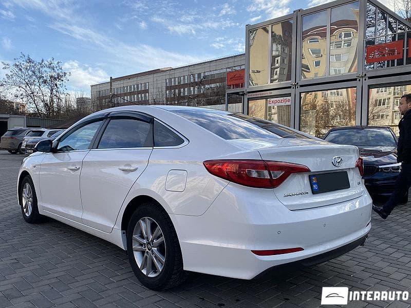 2016 Hyundai Sonata — Miniatură 4