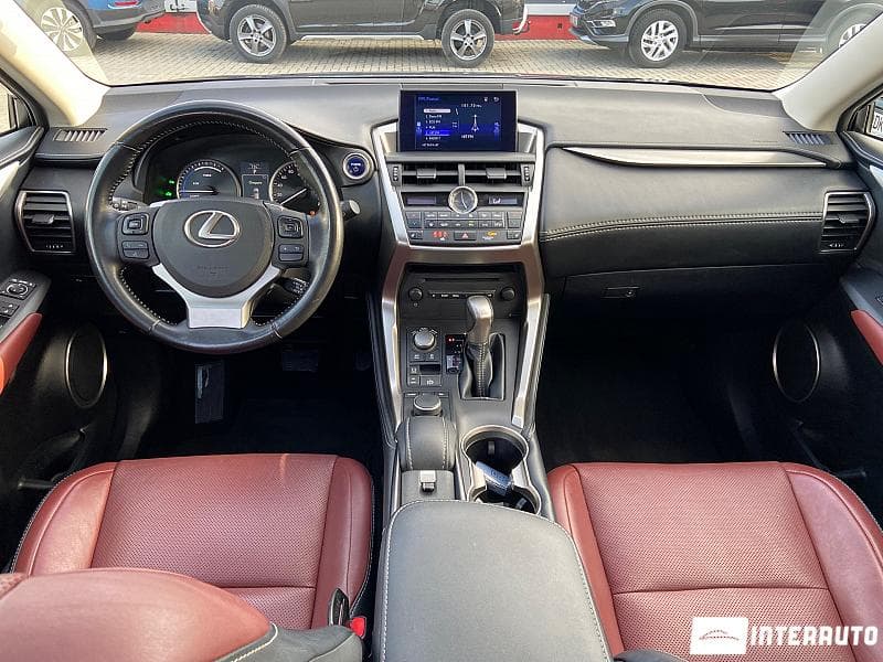 2016 Lexus NX 300H — Miniatură 15
