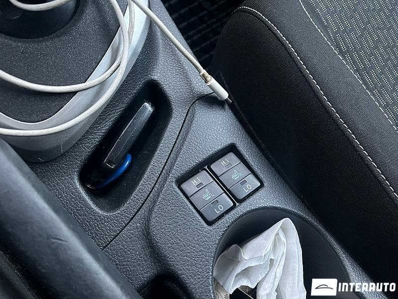 2014 Toyota Auris — Miniatură 13