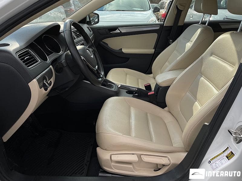2017 Volkswagen Jetta — Miniatură 6