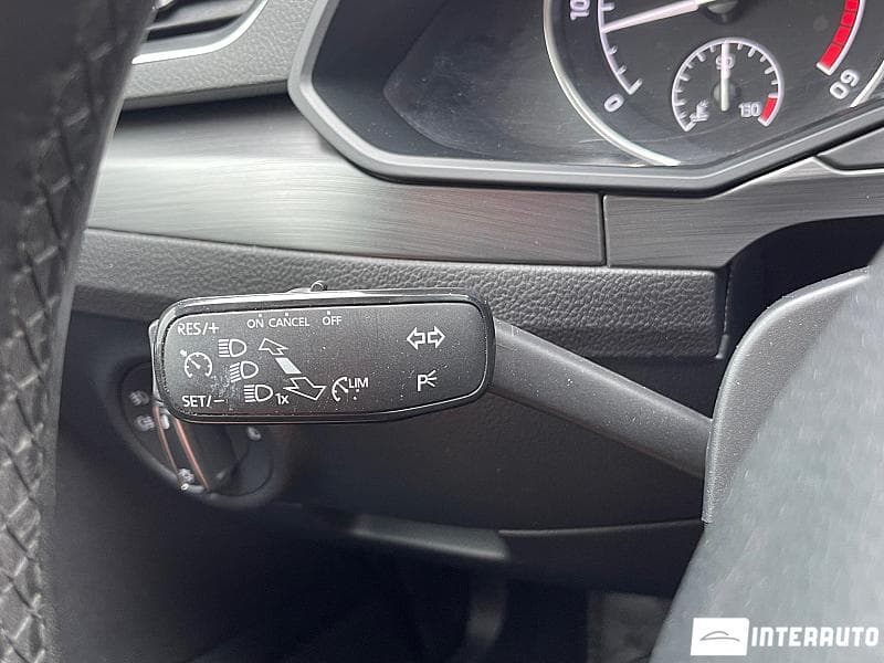 2017 Skoda Superb — Miniatură 9