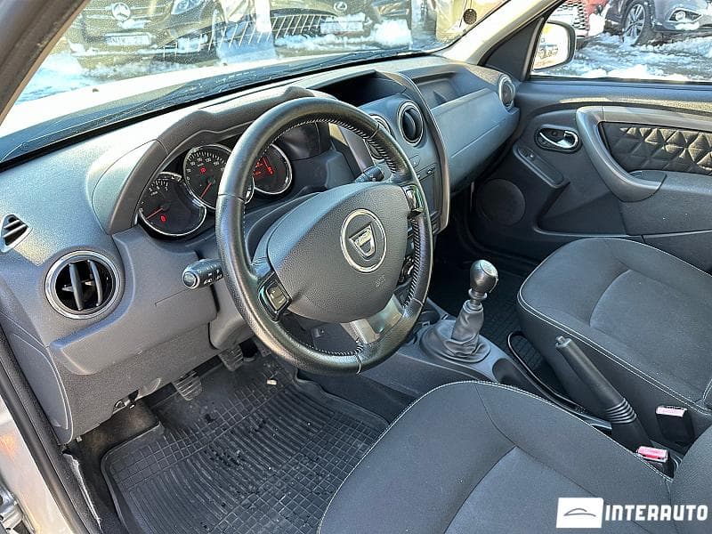 2014 Dacia Duster — Miniatură 6
