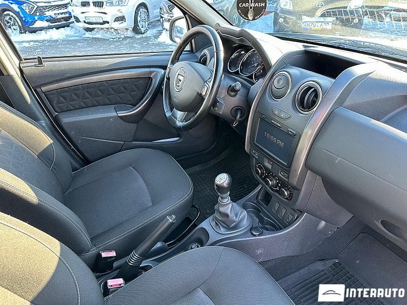 2014 Dacia Duster — Miniatură 15