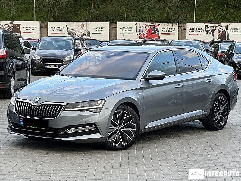 2019 Skoda Superb — Miniatură 3