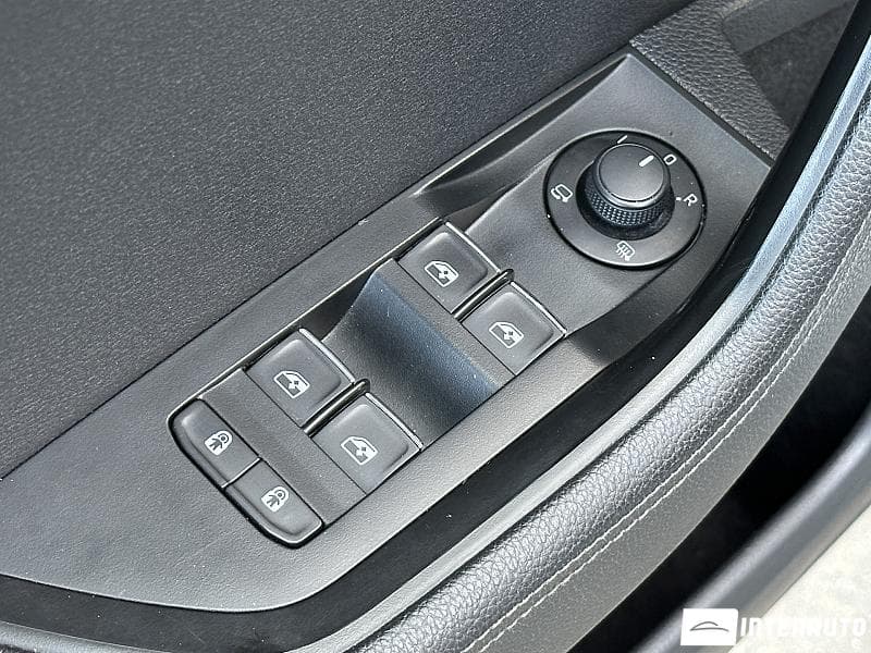 2019 Skoda Superb — Miniatură 22
