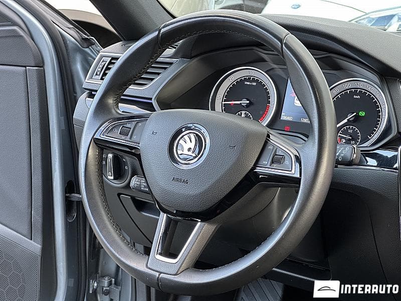 2019 Skoda Superb — Miniatură 7