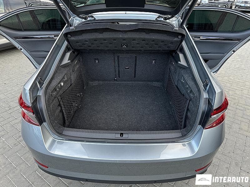 2019 Skoda Superb — Miniatură 27
