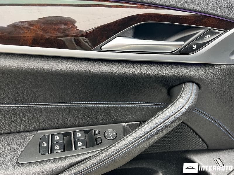 2017 BMW 520 — Miniatură 13