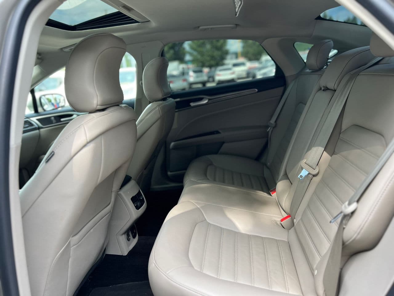 Ford Fusion 2017 — Миниатюра 10