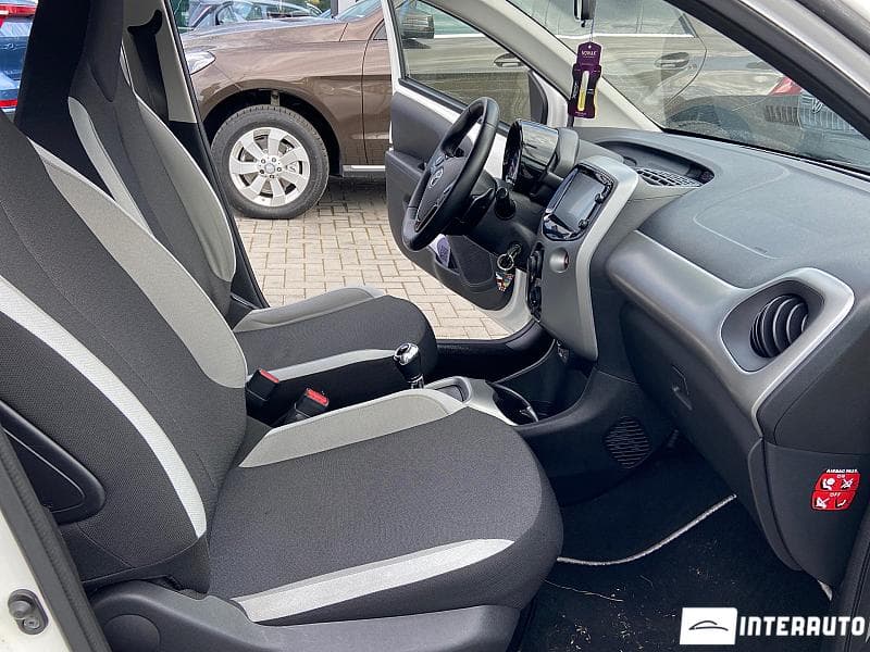 2018 Toyota Aygo — Miniatură 8