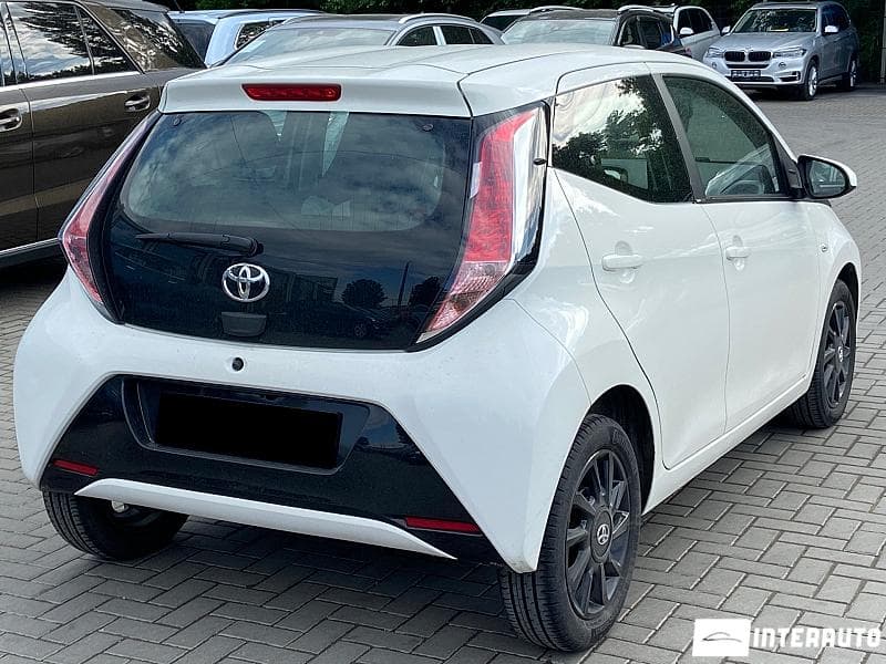 2018 Toyota Aygo — Miniatură 2