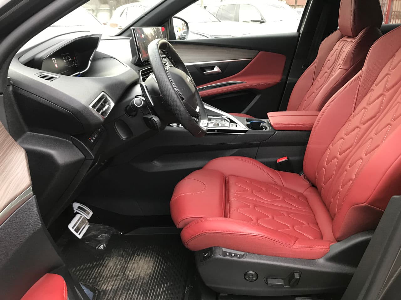 Peugeot 3008 2022 — Миниатюра 12