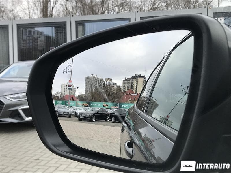 Peugeot 3008 2022 — Миниатюра 7