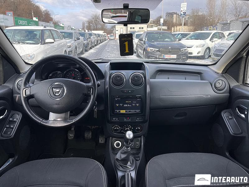 2015 Dacia Duster — Miniatură 12