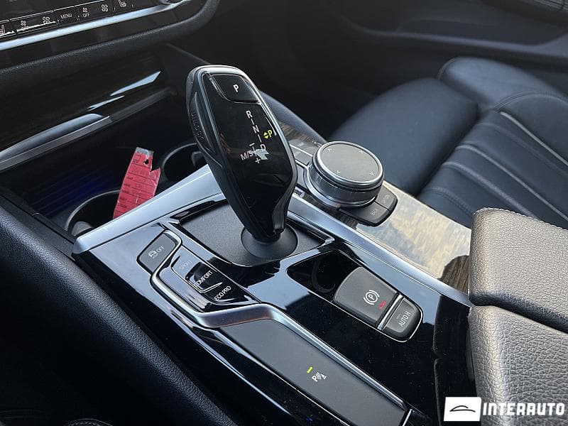 BMW 530 2018 — Миниатюра 14