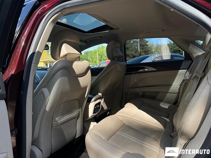 2016 Lincoln MKZ — Miniatură 21