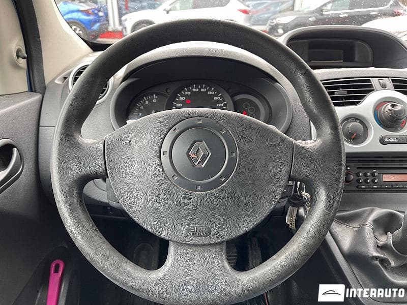 2011 Renault Kangoo — Miniatură 8