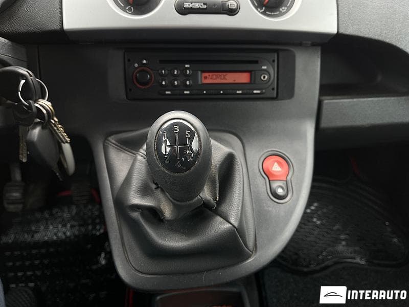 2011 Renault Kangoo — Miniatură 12