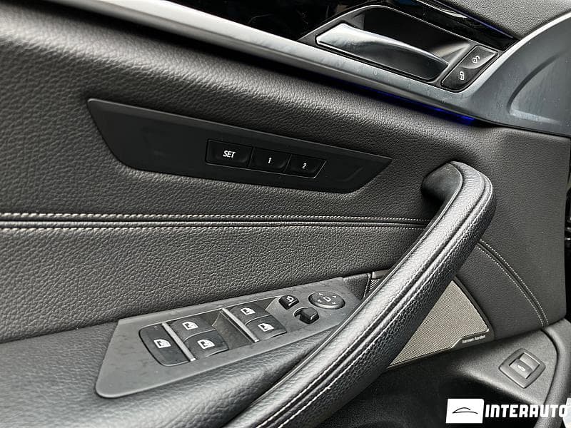 2017 BMW 520 — Miniatură 6