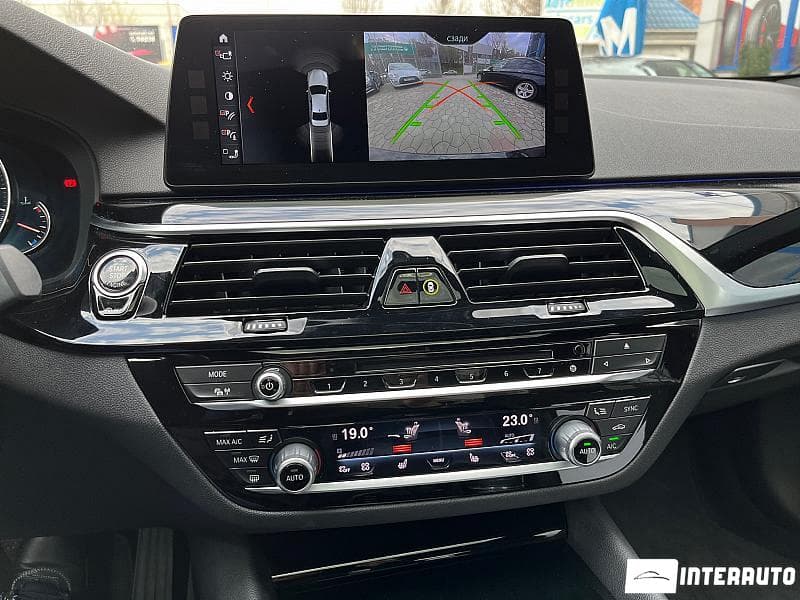 2017 BMW 520 — Miniatură 11