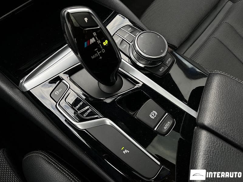 2017 BMW 520 — Miniatură 13