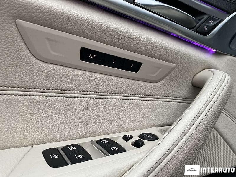 2017 BMW 520 — Miniatură 6