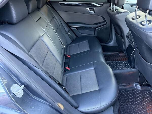 Mercedes E 200 2011 — Миниатюра 17