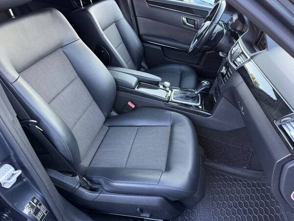 Mercedes E 200 2011 — Миниатюра 7