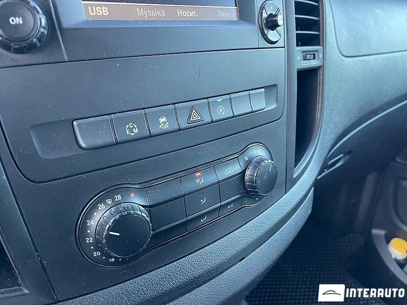 2018 Mercedes Vito — Miniatură 14