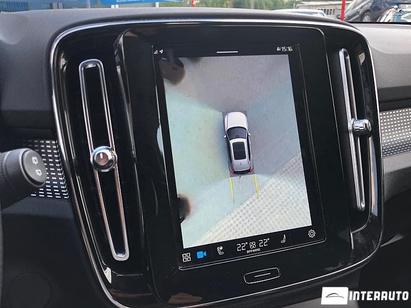 2021 Volvo XC 40 — Miniatură 10