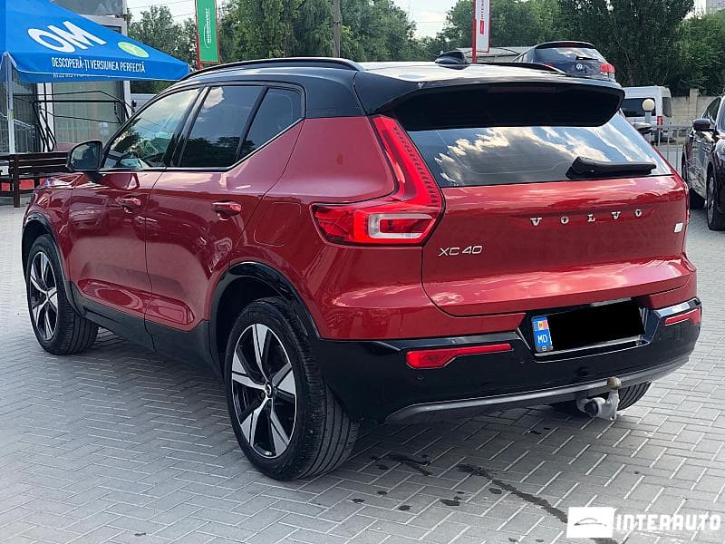 2021 Volvo XC 40 — Miniatură 2