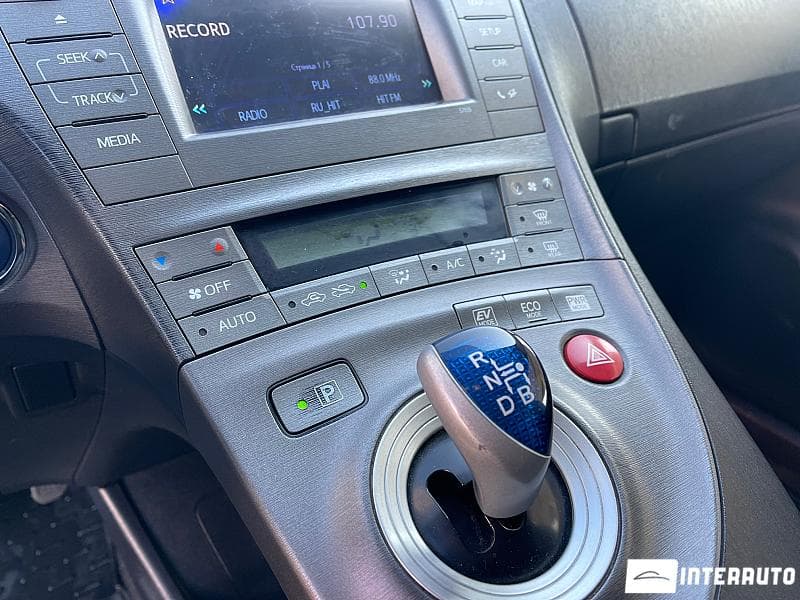 2013 Toyota Prius — Miniatură 12