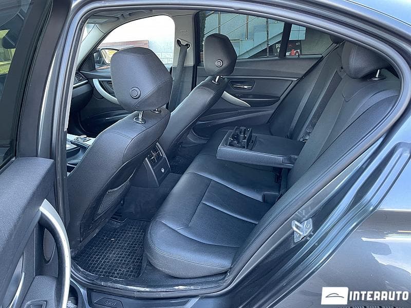 2013 BMW 328 — Miniatură 17