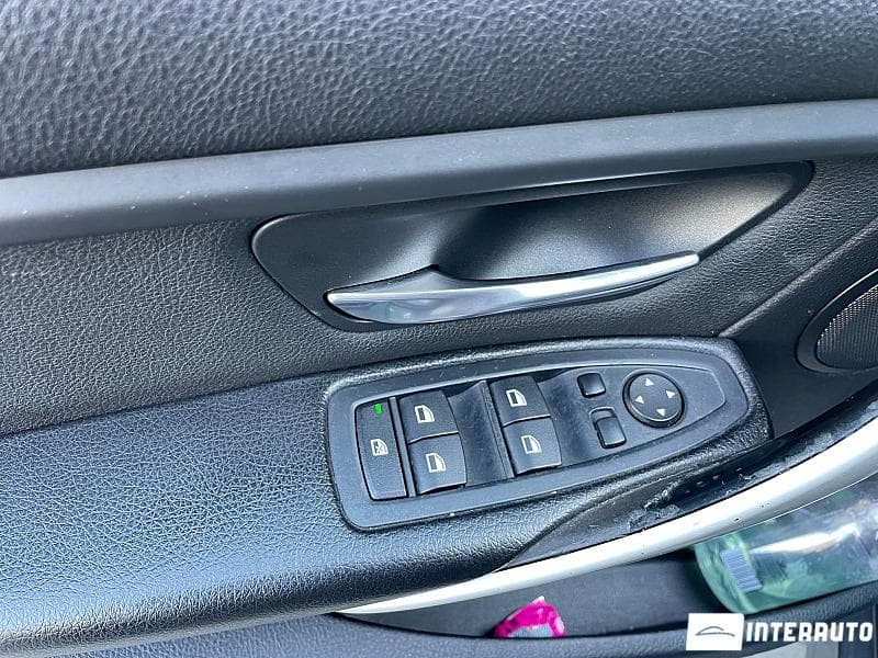 2013 BMW 328 — Miniatură 13