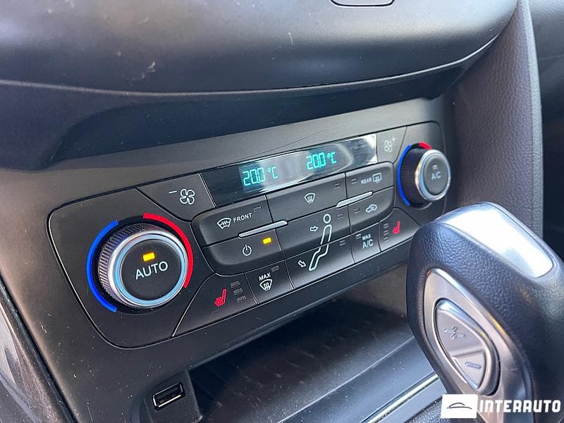 2018 Ford Focus — Miniatură 10