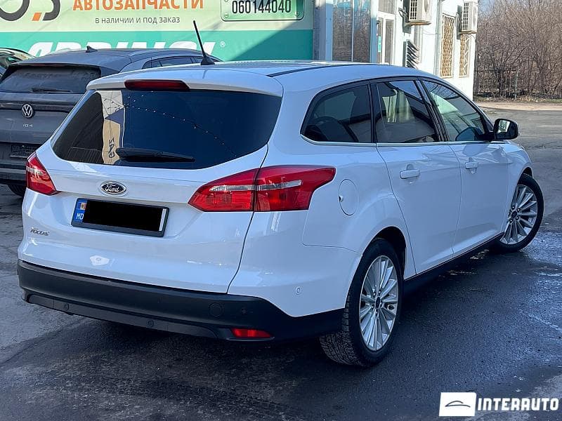 2018 Ford Focus — Miniatură 4