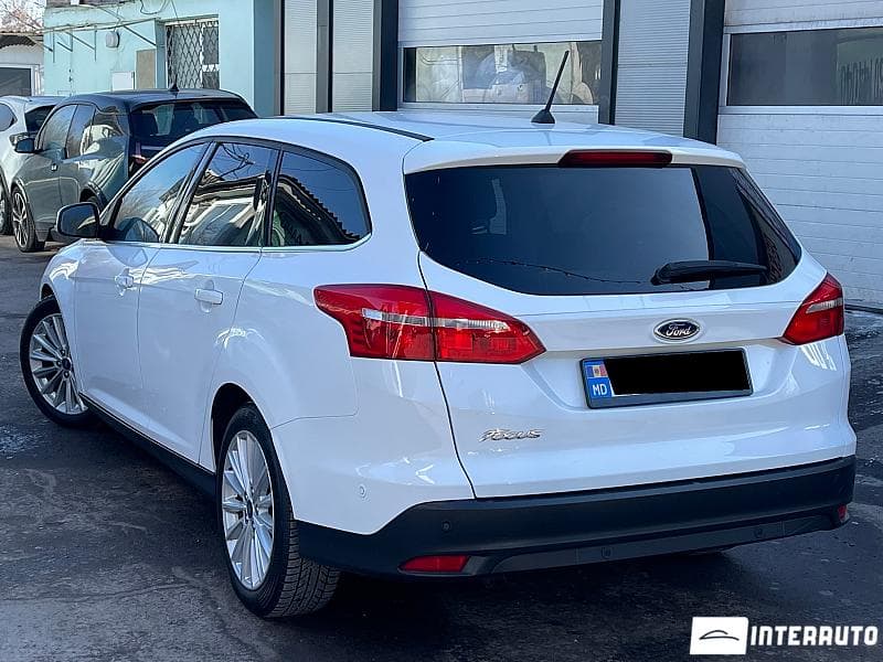2018 Ford Focus — Miniatură 3