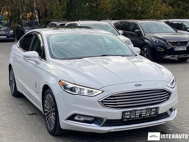 2017 Ford Fusion — Miniatură 3