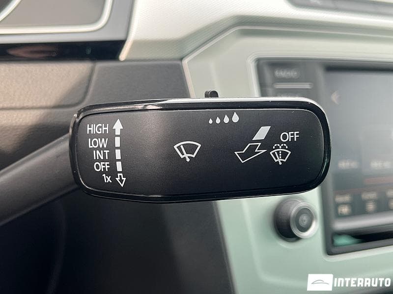 Volkswagen Passat 2015 — Миниатюра 12
