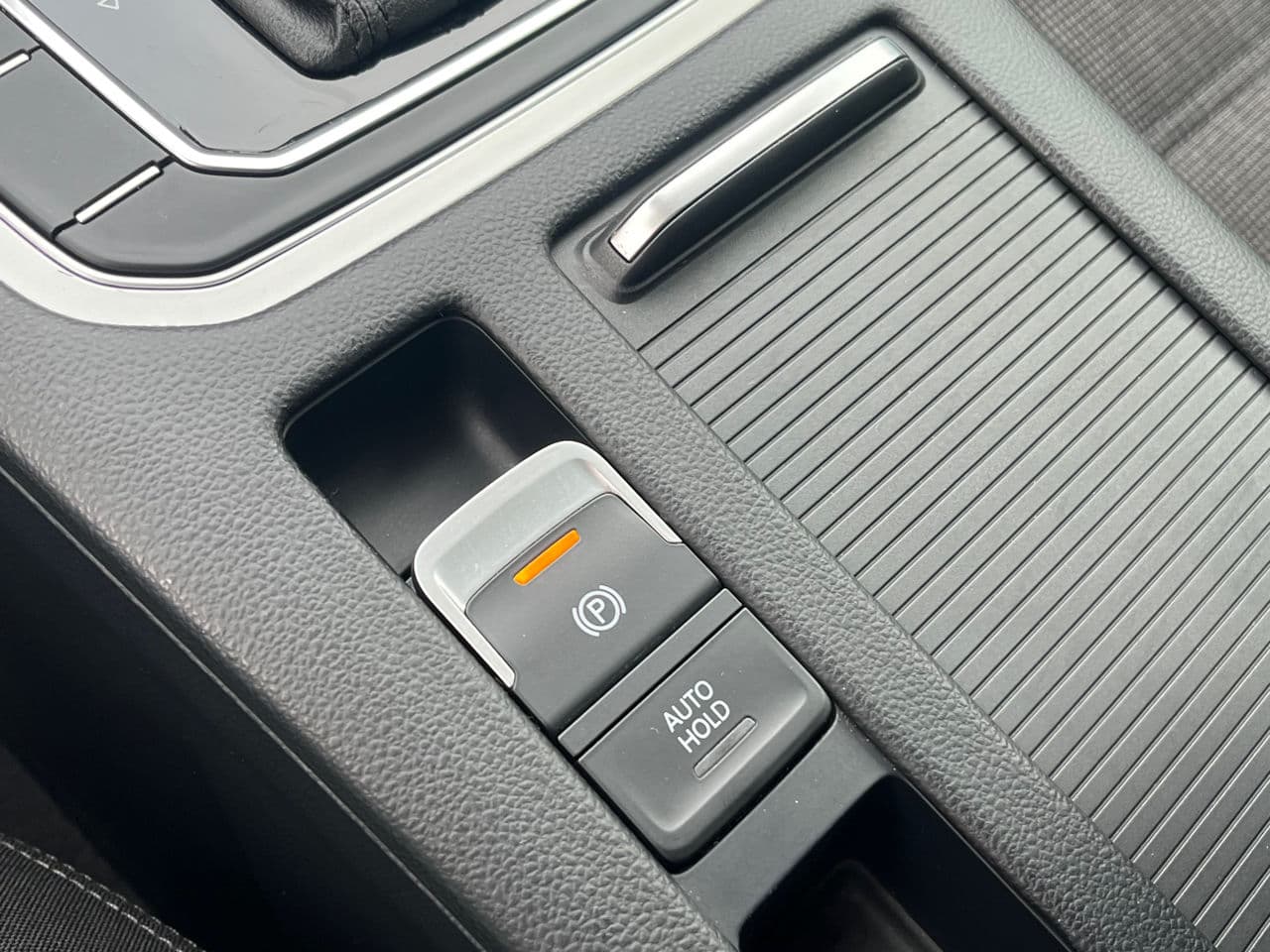 Volkswagen Passat 2015 — Миниатюра 9