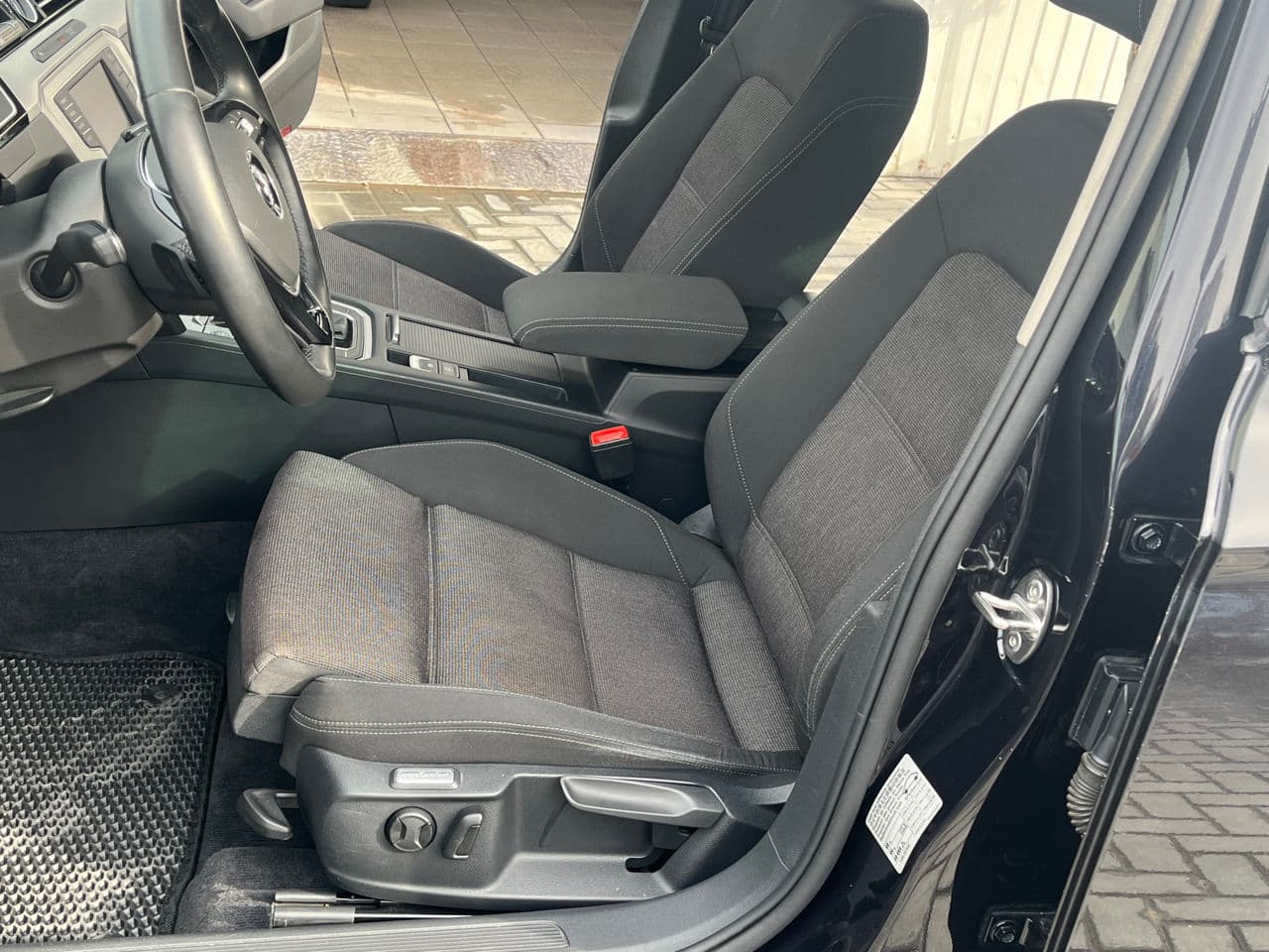 Volkswagen Passat 2015 — Миниатюра 5