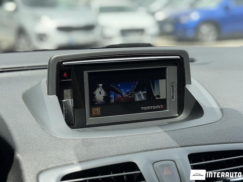 2015 Renault Megane — Miniatură 11