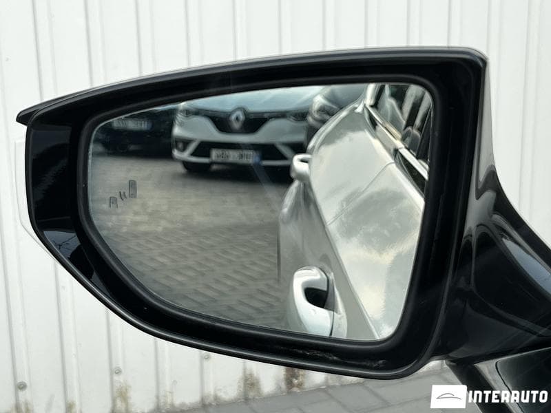 Lexus ES 300h 2018 — Миниатюра 25