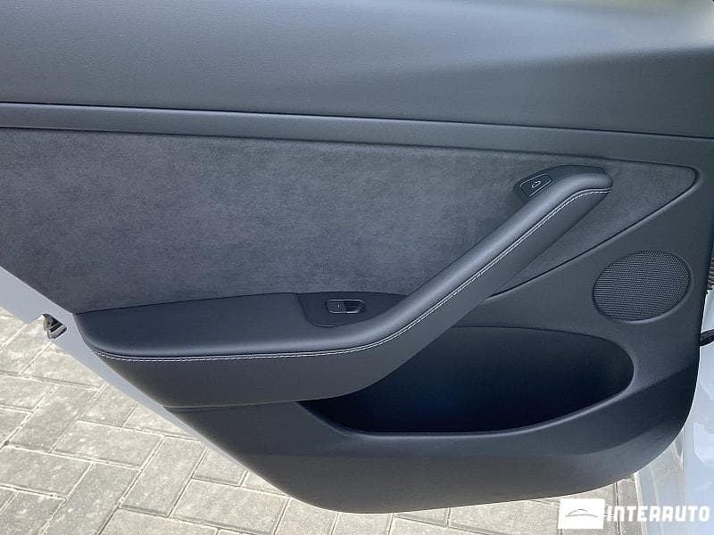 2021 Tesla Model 3 — Miniatură 15