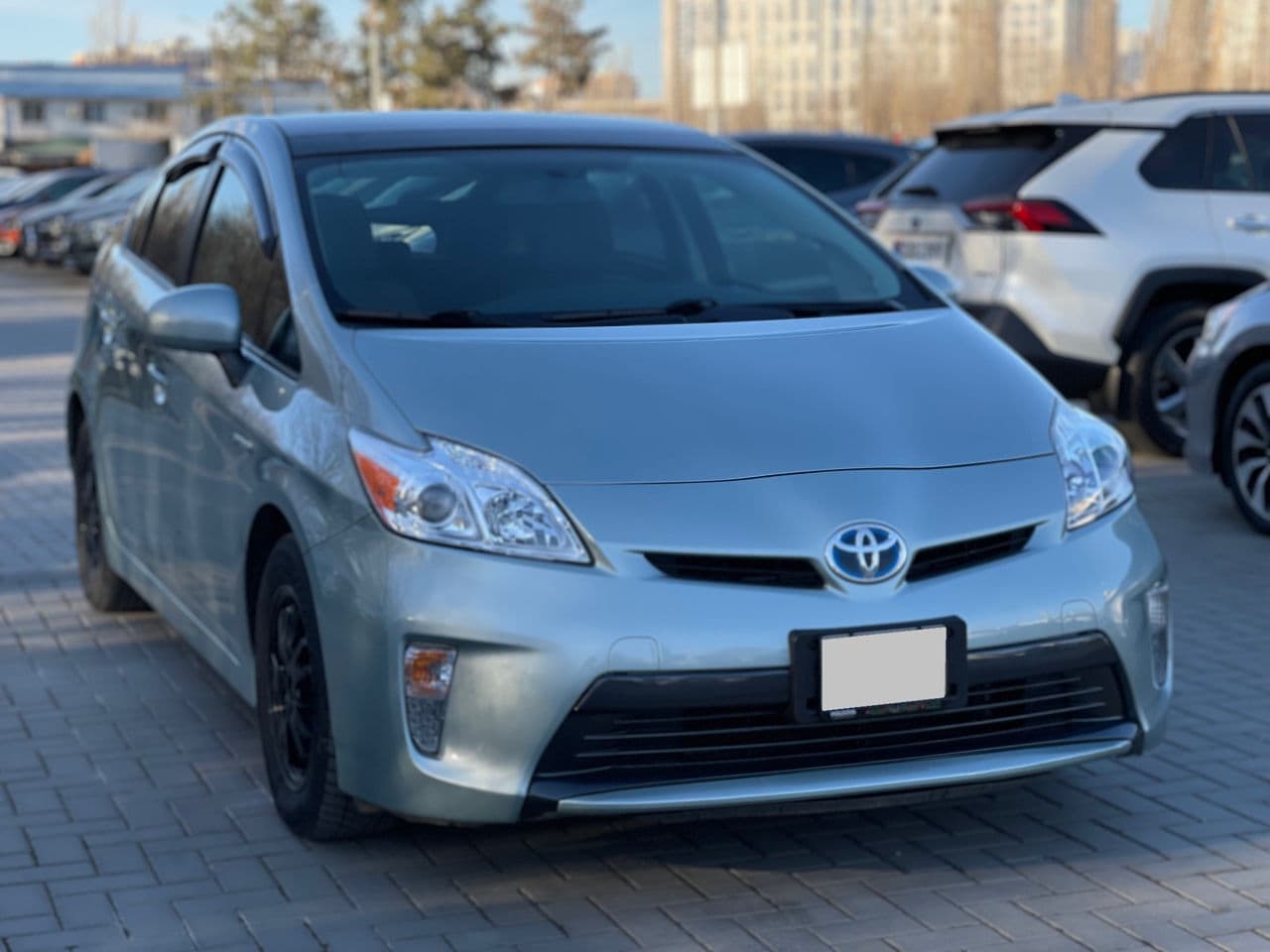 Toyota Prius 2015 — Миниатюра 2